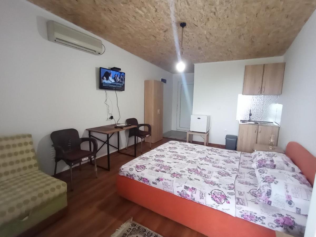 Lakeview Apartments Stojovic Virpazar Eksteriør billede